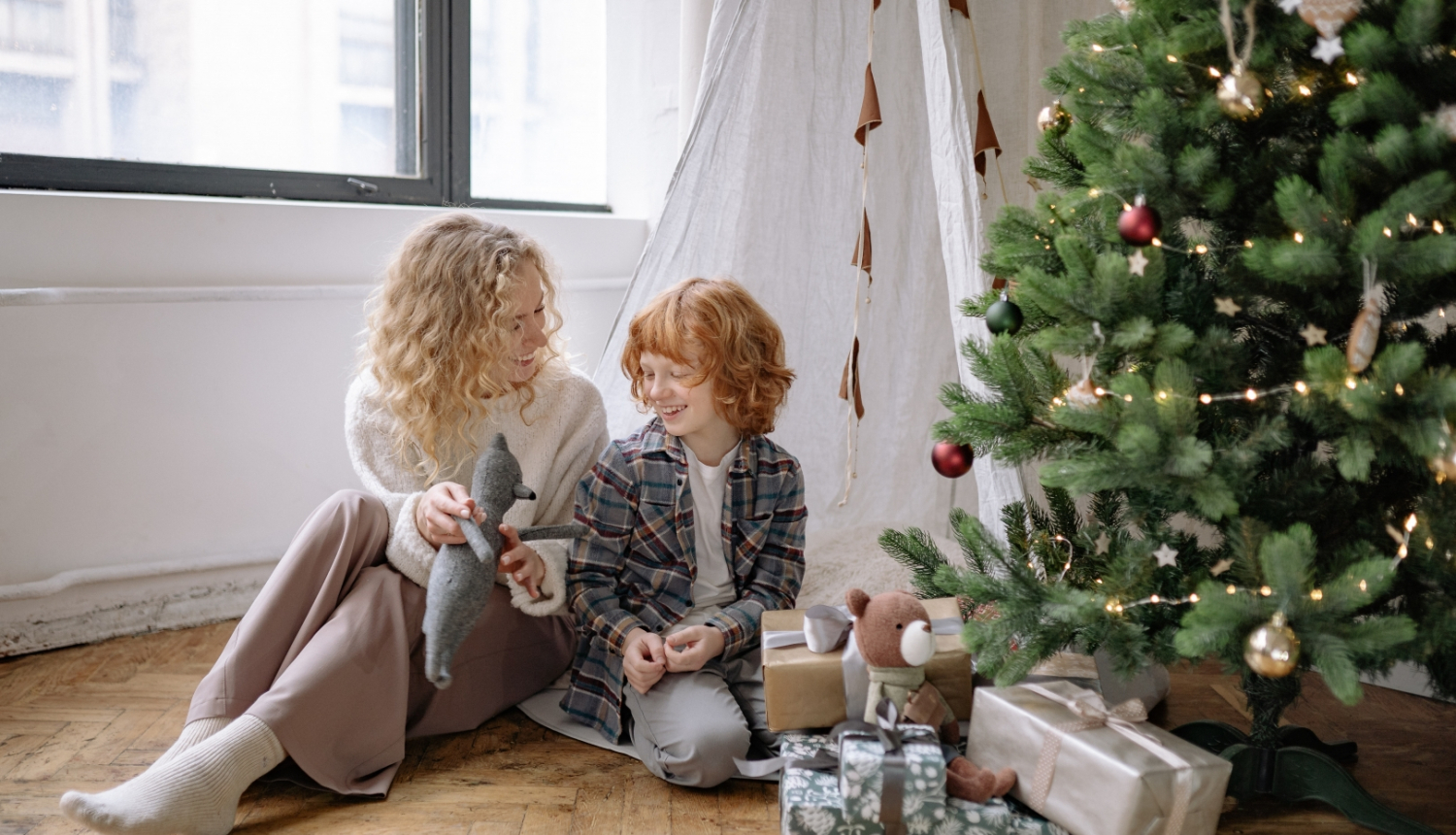 Ģimene Ziemassvētkos