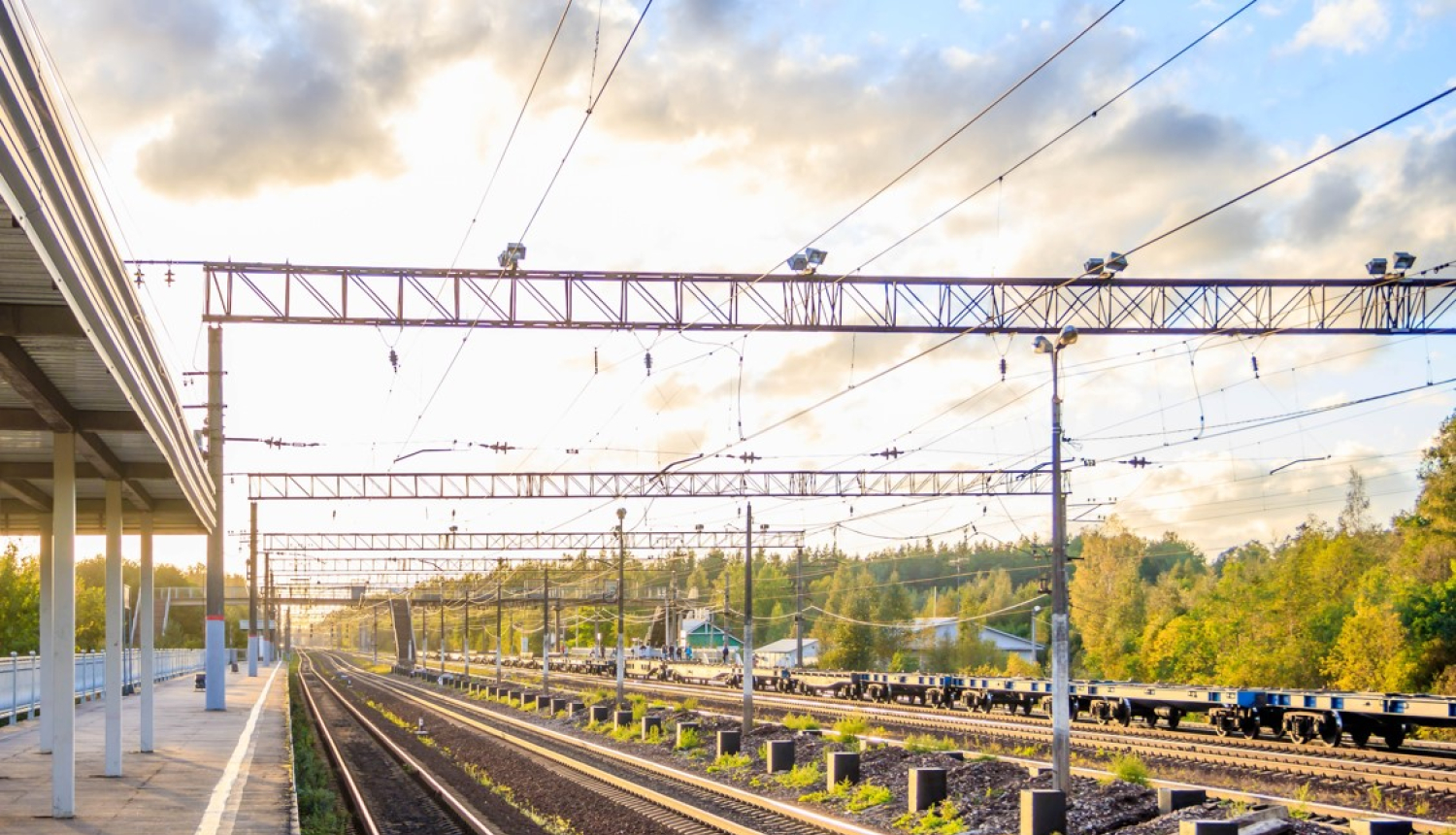 Sliedes, stacija, perons.