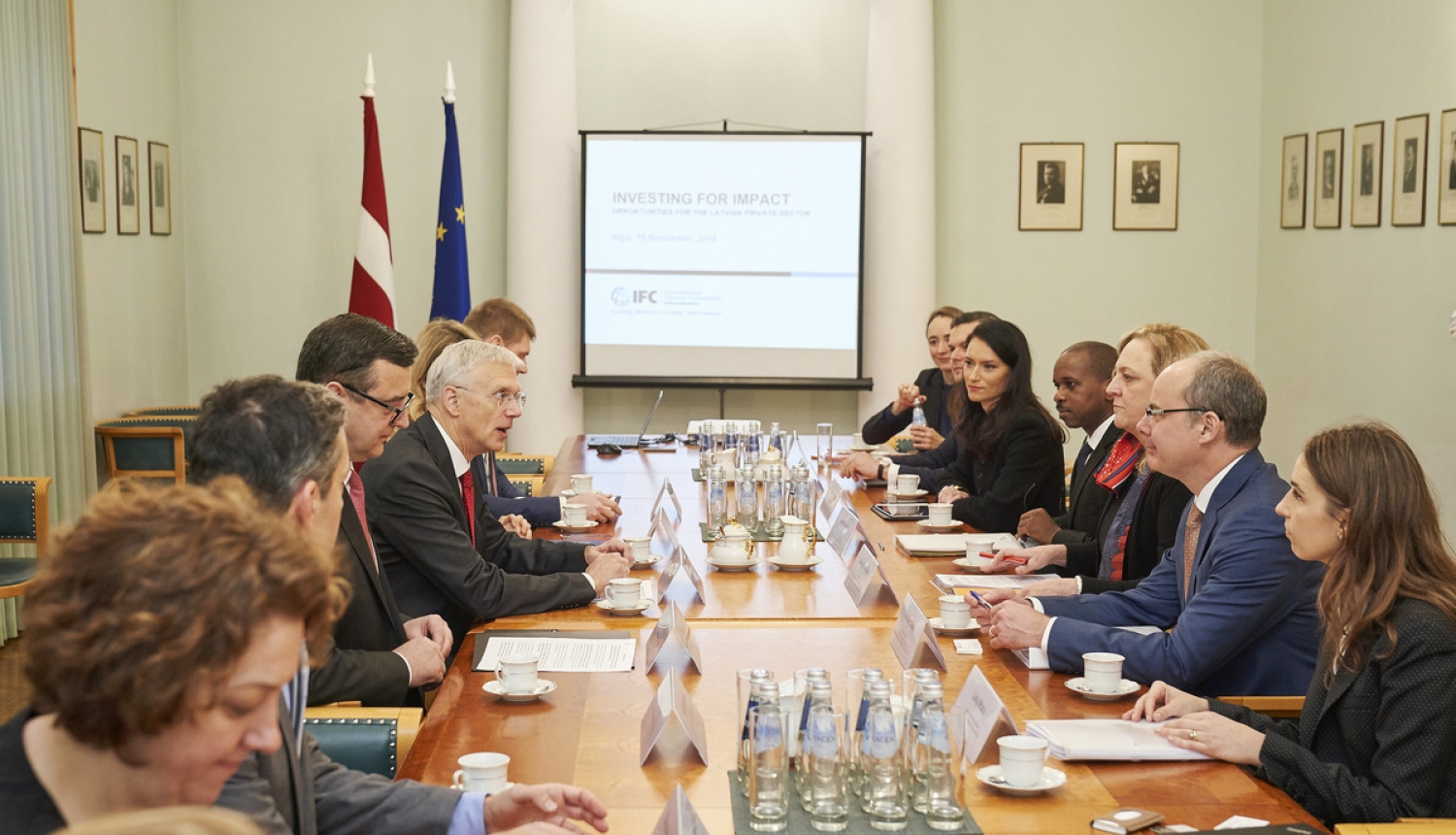 Kariņš: Latvijas uzņēmumi sadarbībā ar Pasaules Bankas Grupu gatavi aktīvāk strādāt Āfrikas, Dienvidāzijas un Tuvo Austrumu tirgos