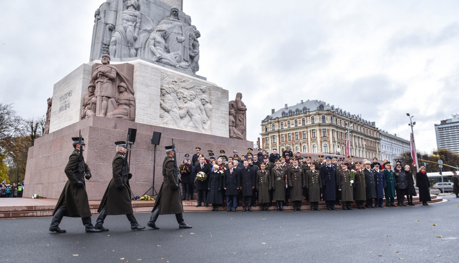 Politiski represētie un nacionālās pretošanās kustības dalībnieki saņems 100 eiro atbalstu