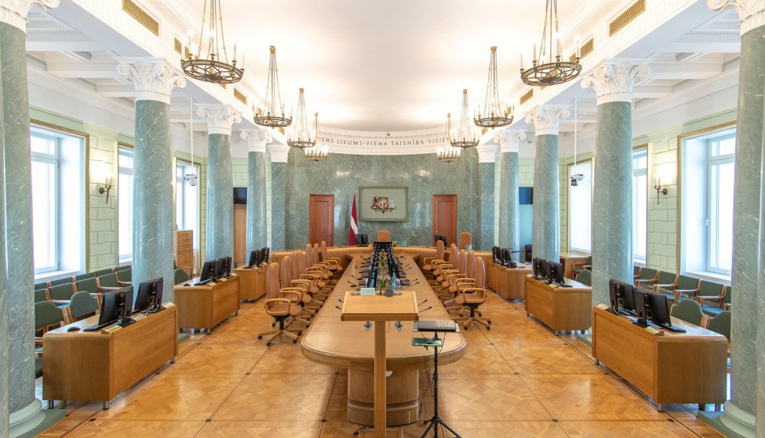 Latvijas valdībai 100 – atklās unikālu izstādi un notiks Latvijas Ministru prezidentu diskusija
