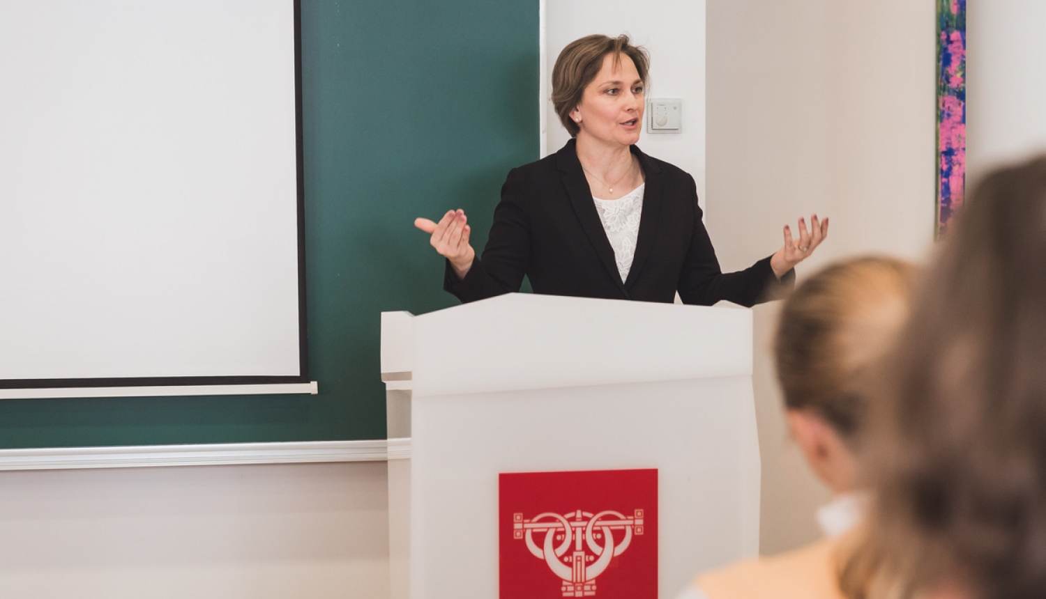 Analizē aktuālos jautājumus par ieguldījumu aizsardzības nākotni Eiropā