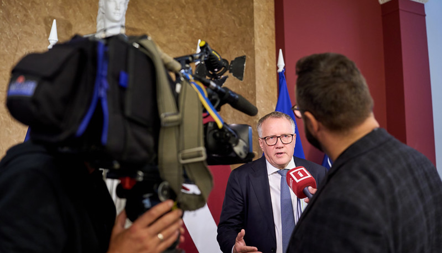 Arvils Ašeradens Finanšu ministrs