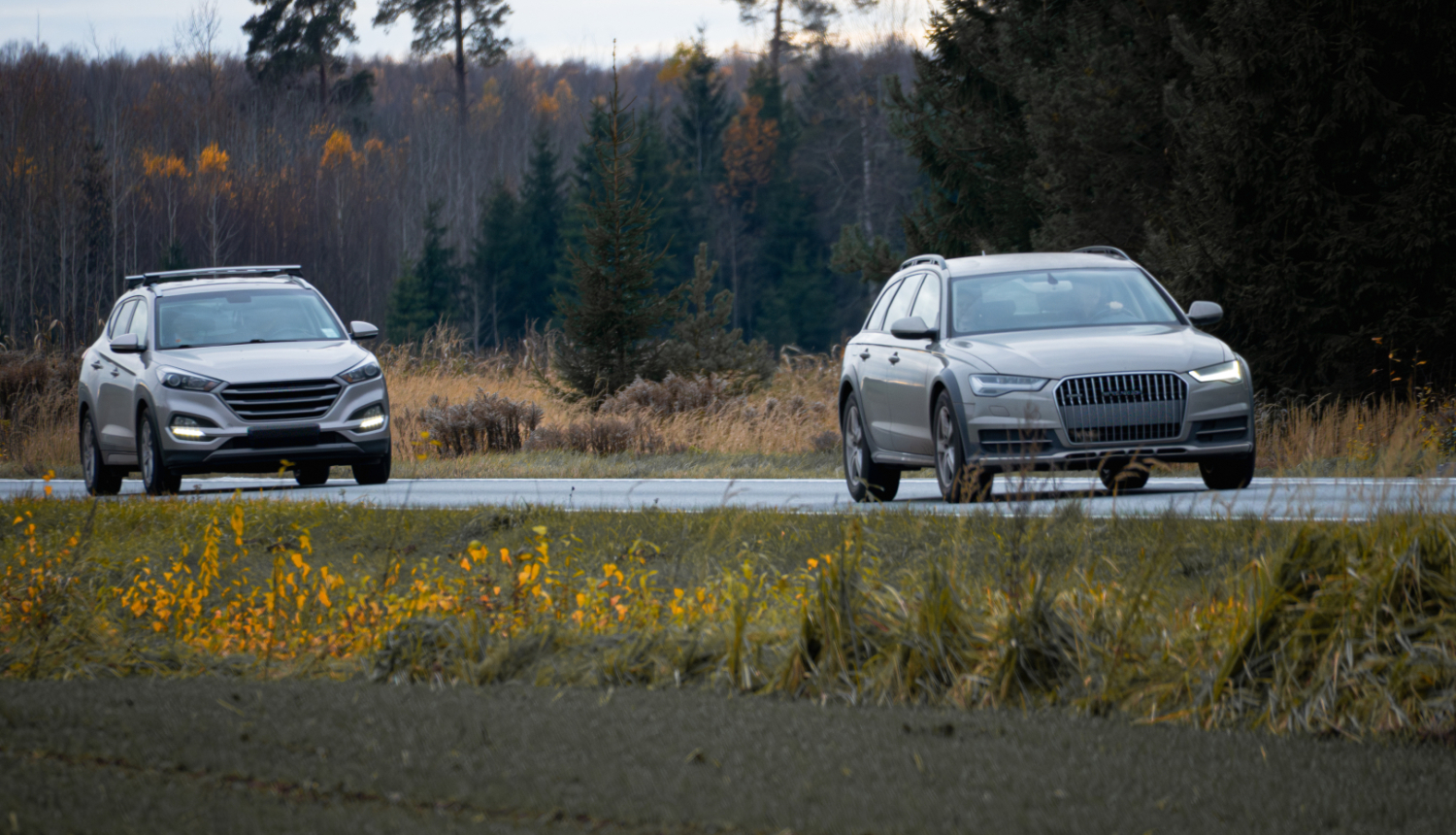 Automašīnas uz ceļa