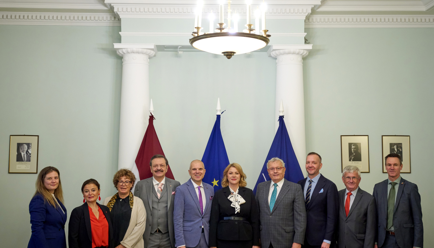 Ministru prezidente Evika Siliņa tiekas ar Latvijas Tirdzniecības un rūpniecības kameras un Eiropas Tirdzniecības un rūpniecības kameru asociācijas (Eurochambres) Prezidentūras pārstāvjiem