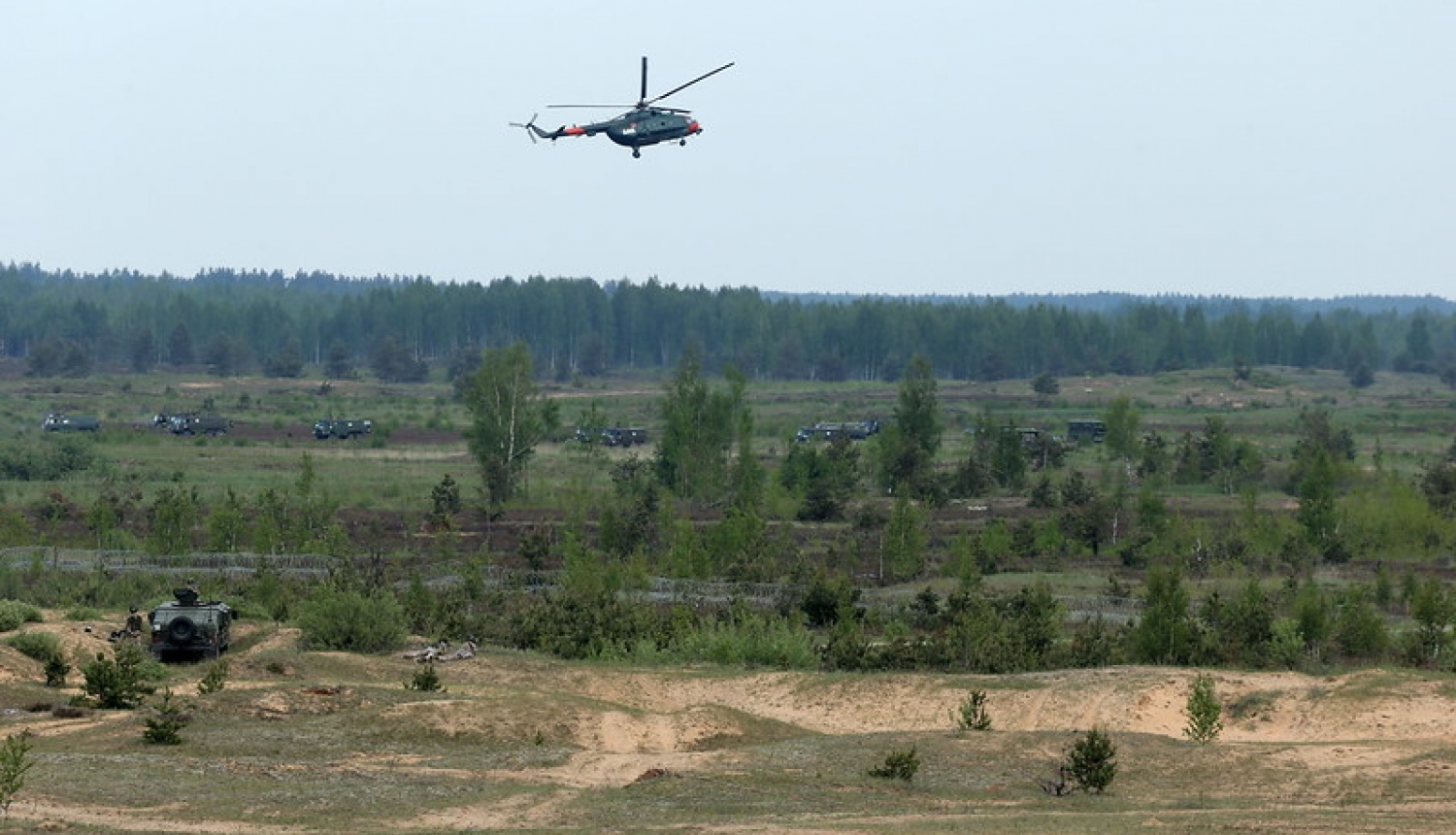 Foto no Ādažu militārās bāzes - poligons