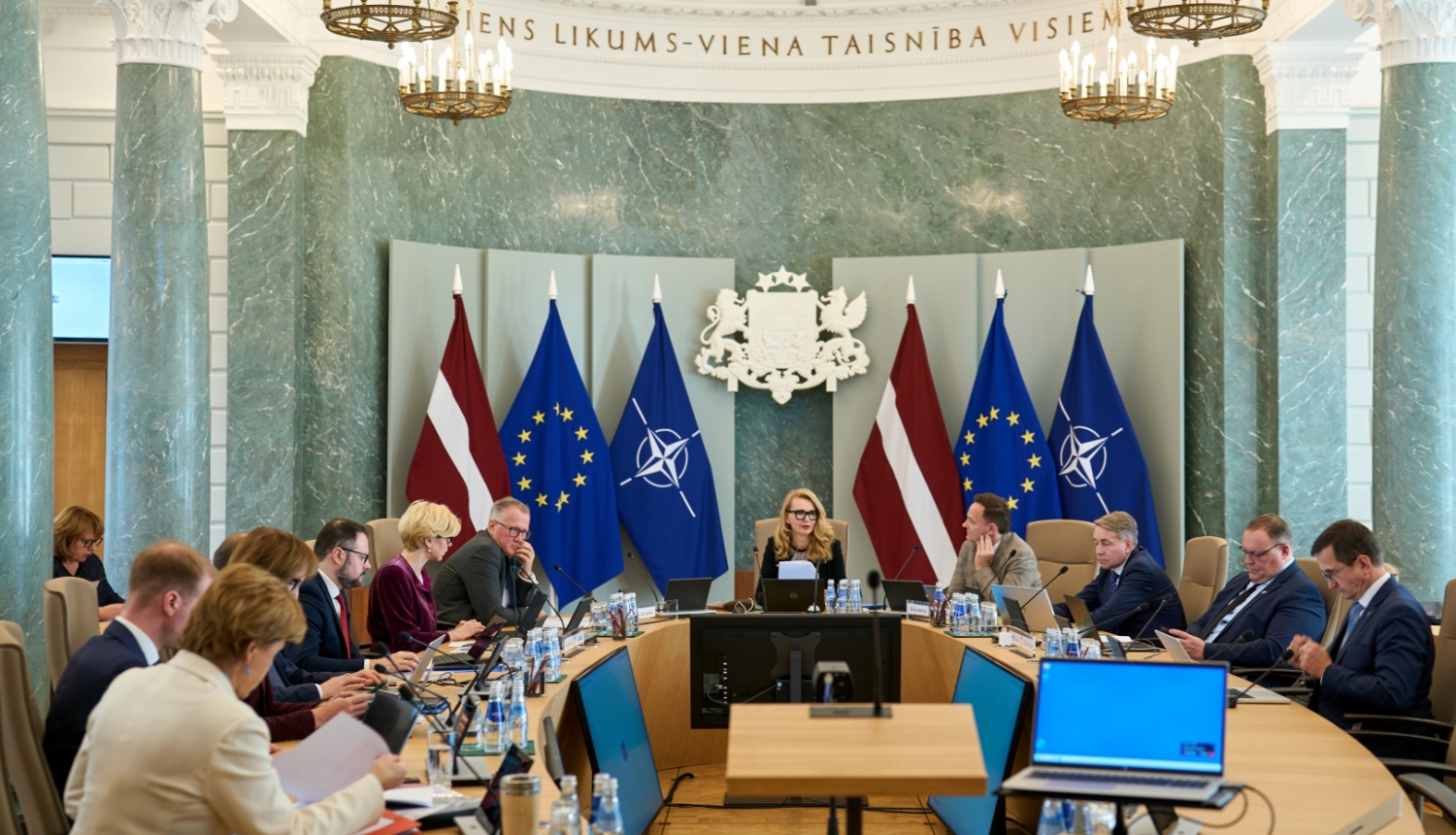 Tieslietu ministre Inese Lībiņa-Egnere vada Ministru kabineta sēdi
