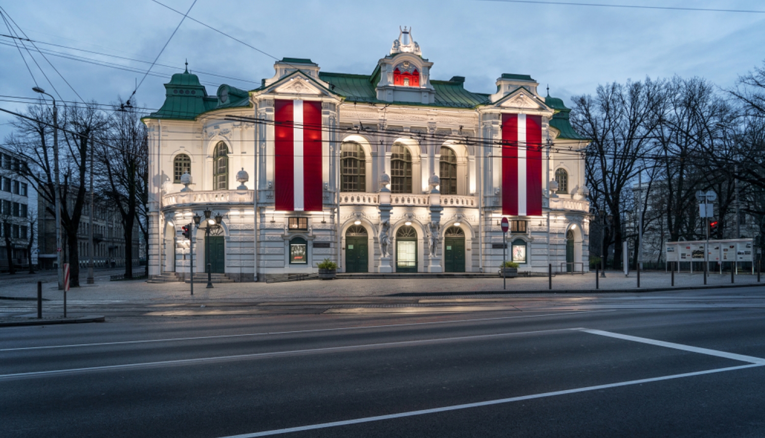 Latvijas Nacionālajā teātris valsts svētkos